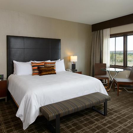 Tetherow Hotel Deschutes River Woods Номер фото